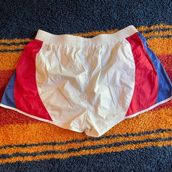 AV Ultra Light Jogger Shorts - Picture 2 of 4